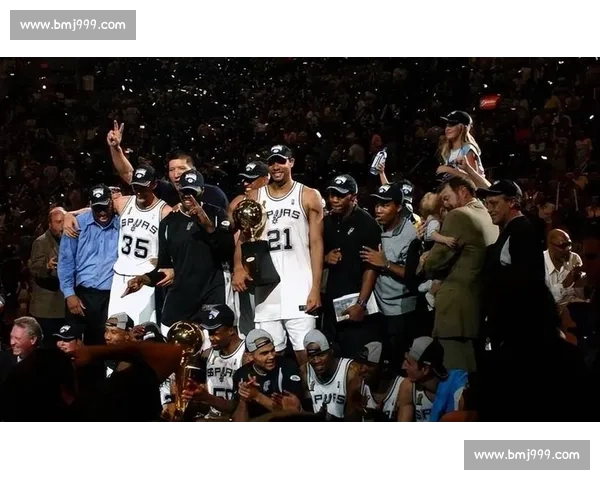 马刺再遇热火东西豪强碰撞揭示攻防体系终极较量战术博弈与时代传承 马刺再遇热火东西豪强碰撞揭示攻防体系终极较量战术博弈与时代传承